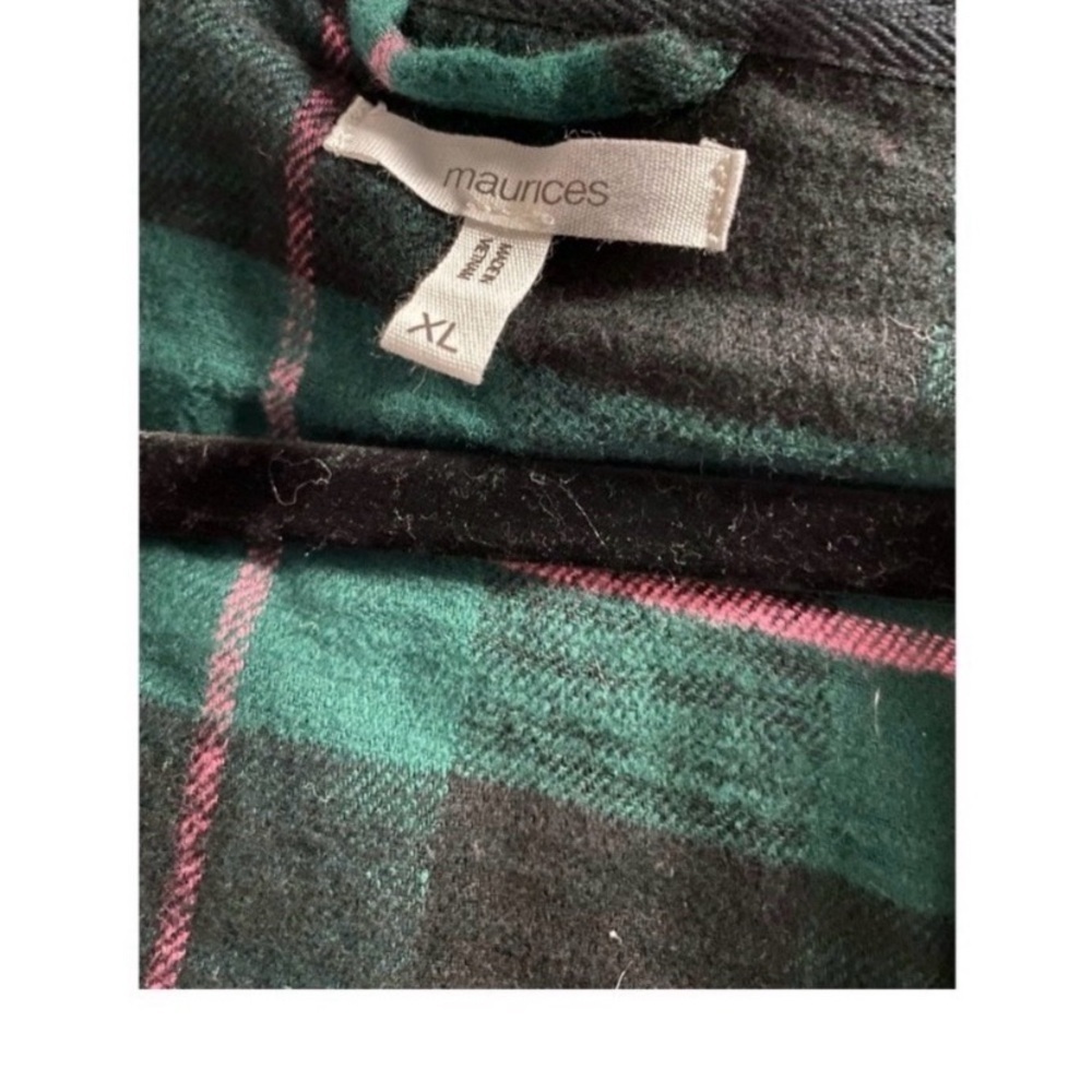 MAURICES Green Plaid Hooded Flannel Top - Picture 6 of 7